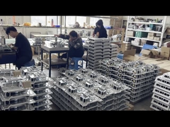 Scala digitale da 30 kg per bilanciere con batteria ricaricabile a 4 V e autonomia